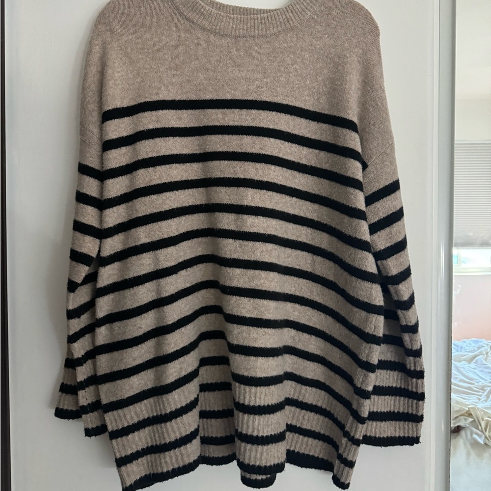 New Day oversized sweater🤎🖤